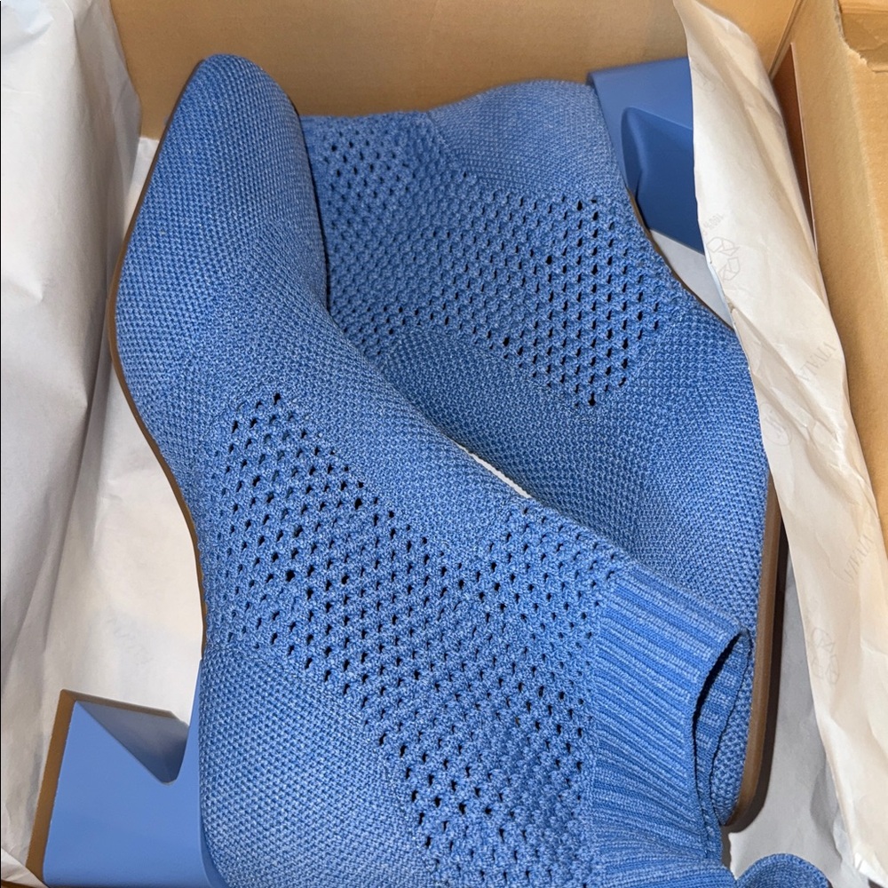 Vivaia Square-Toe Perforated Heeled Boots (Melissa) Size EU36 - Picture 10 of 11